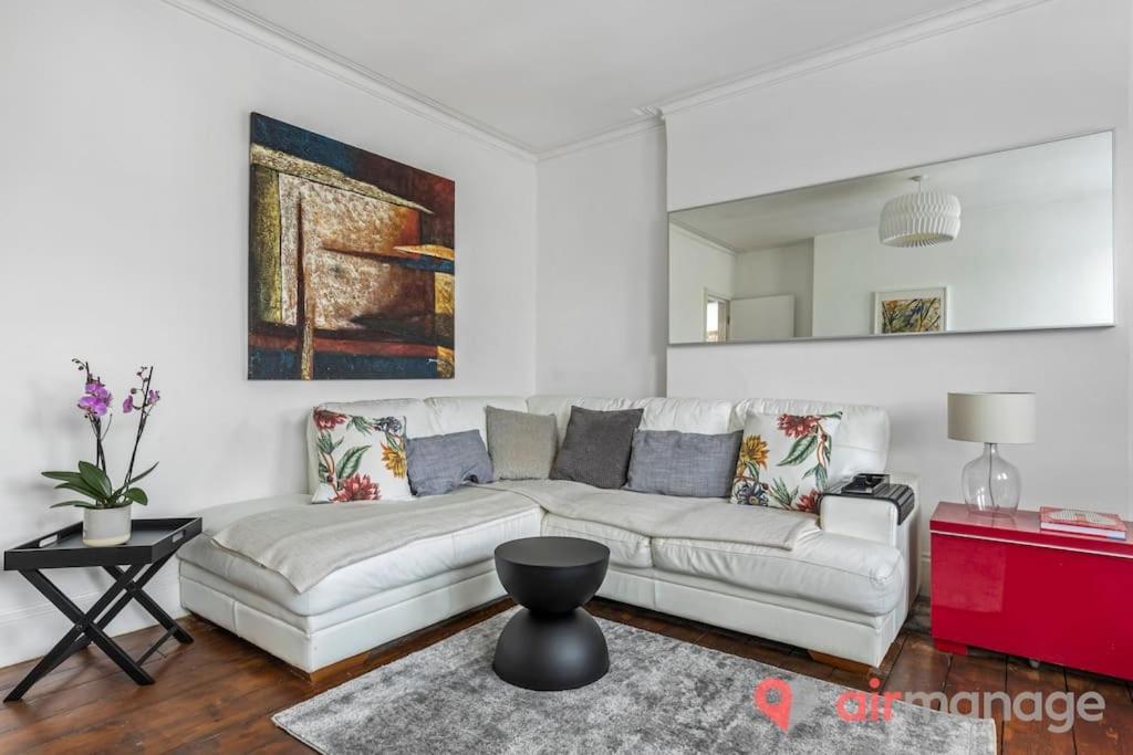 Апартаменты West Kensington 2Bed Flat Лондон Экстерьер фото