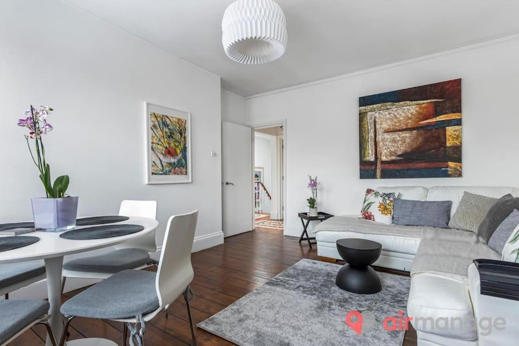 Апартаменты West Kensington 2Bed Flat Лондон Экстерьер фото